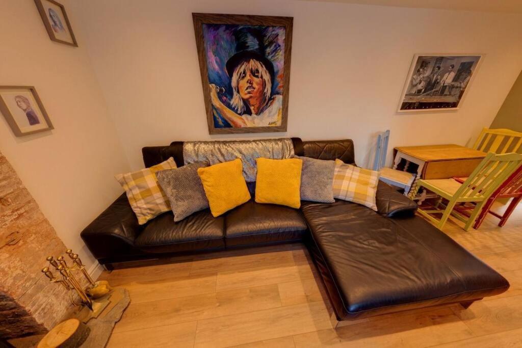 Вилла The Coach House Westoe Экстерьер фото