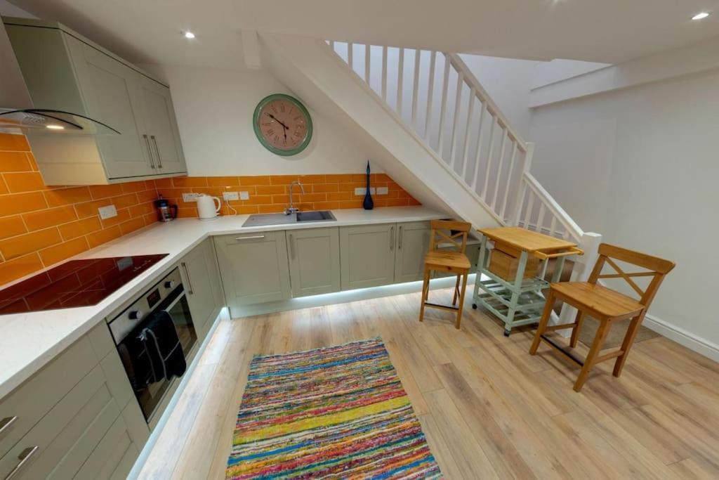 Вилла The Coach House Westoe Экстерьер фото